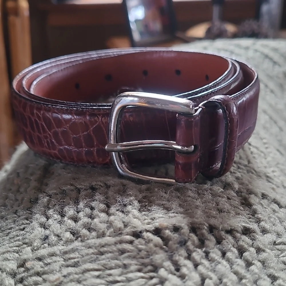 Coach Unisex Brown Leather Belt Sz 38, #3764, smoke and pet free home